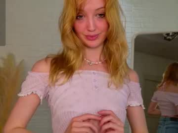 Aweryuwu October 29, 2025 Chaturbate stream image