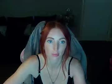 Red_Firesquirt October 29, 2025 Chaturbate stream image