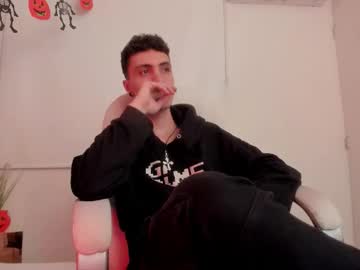 Dark_Sun333 October 30, 2025 Chaturbate stream image