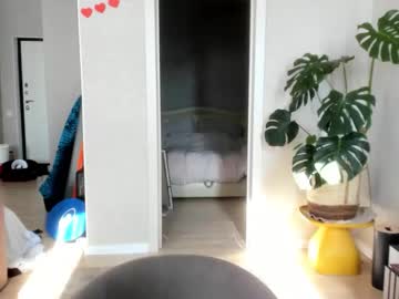Weird_Bird October 30, 2025 Chaturbate stream image