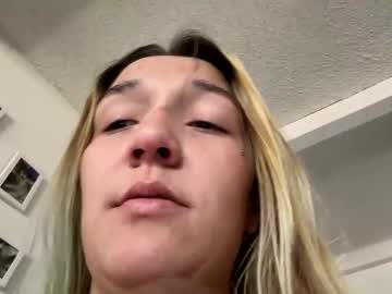 Sluttyyungmilf October 30, 2025 Chaturbate stream image