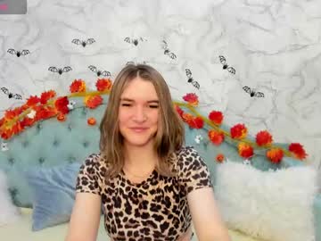 Gwensmitt October 31, 2025 Chaturbate stream image