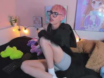 Strawberry_Kitty_ October 31, 2025 Chaturbate stream image
