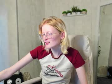 Elizabeth_Harpper October 31, 2025 Chaturbate stream image