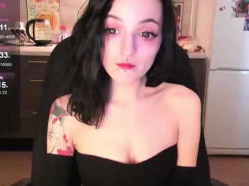 Milina__ October 31, 2025 Chaturbate stream image
