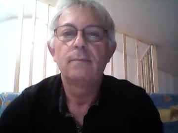 Milu72 October 31, 2025 Chaturbate stream image