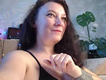 Ria_32 November 01, 2025 Chaturbate stream image
