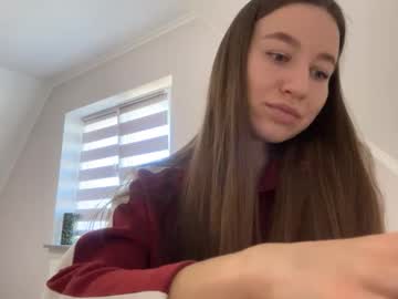 Emberfamn November 01, 2025 Chaturbate stream image