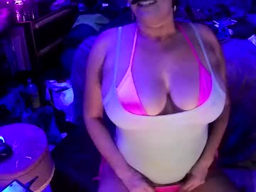 _Toofunnysluts_ November 01, 2025 Chaturbate stream image