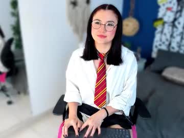 Coralquinn November 01, 2025 Chaturbate stream image