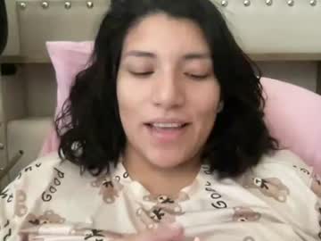 Suzyishellawet November 01, 2025 Chaturbate stream image
