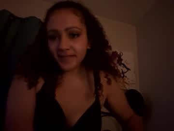 Nellbee November 02, 2025 Chaturbate stream image