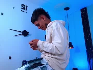 Damar_Felipe November 02, 2025 Chaturbate stream image