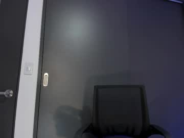 Aandreamartinez1 November 02, 2025 Chaturbate stream image
