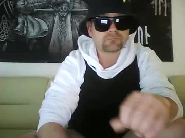 Matcelpb1987 November 02, 2025 Chaturbate stream image