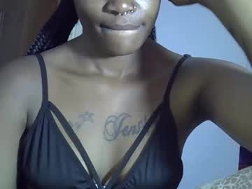 Prettycandy4 November 02, 2025 Chaturbate stream image