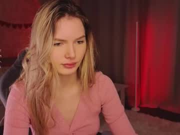 Evilyn_Next_Door November 02, 2025 Chaturbate stream image