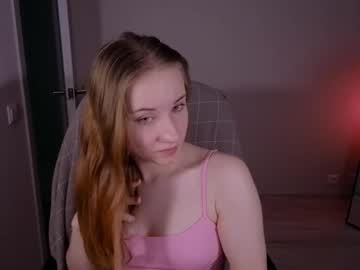Little_Pretty_Woman stream photo from November 02, 2025