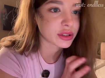 Endlessmia November 02, 2025 Chaturbate stream image
