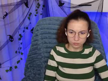 Ulyanix November 03, 2025 Chaturbate stream image