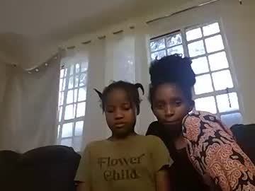 Dolly_Dally1 November 03, 2025 Chaturbate stream image