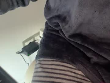 Kissandplay1 November 03, 2025 Chaturbate stream image