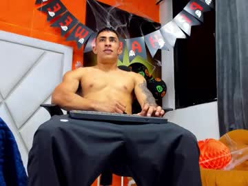 Adrian_Rae November 03, 2025 Chaturbate stream image