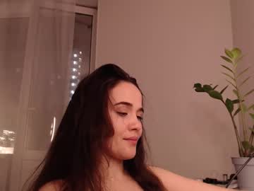 In_Yan November 03, 2025 Chaturbate stream image