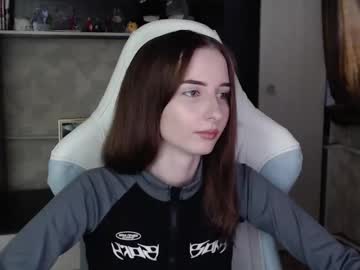 Cutti_Crystal November 04, 2025 Chaturbate stream image