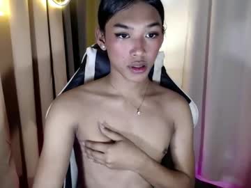 Ur_Dazzlingmorenaxx November 04, 2025 Chaturbate stream image