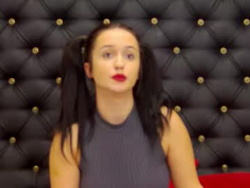Evaloviaa255 November 04, 2025 Chaturbate stream image