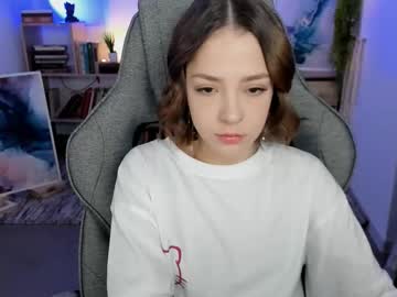 Pambeeslyy November 04, 2025 Chaturbate stream image