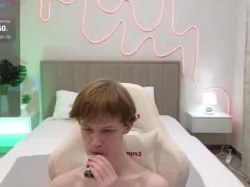 Fakeangel87 November 04, 2025 Chaturbate stream image