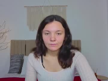 Little_Alexa18 November 04, 2025 Chaturbate stream image