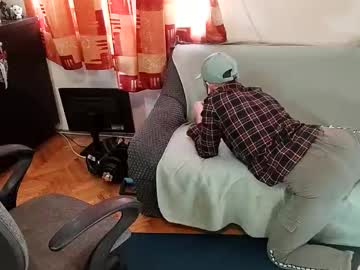 Moonhold November 04, 2025 Chaturbate stream image