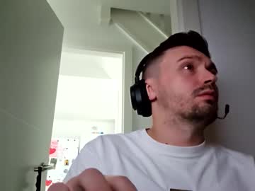 8inchdude93 November 04, 2025 Chaturbate stream image
