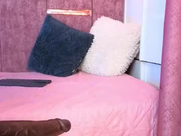 Amber__Heart November 04, 2025 Chaturbate stream image