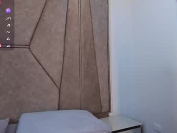 Isabela_Colins November 04, 2025 Chaturbate stream image