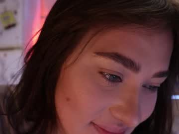 Regalelsa November 04, 2025 Chaturbate stream image