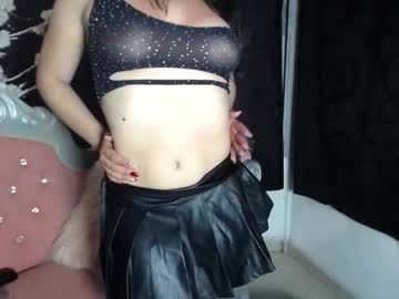 Aprilcruz_12 November 04, 2025 Chaturbate stream image