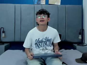 Elyoordis November 04, 2025 Chaturbate stream image