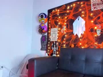 Cattalina_25 November 04, 2025 Chaturbate stream image