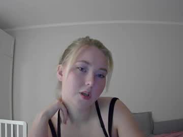 Milena391630 November 04, 2025 Chaturbate stream image