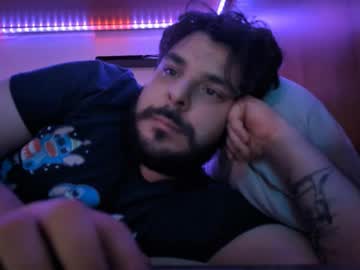 Onecrew1 November 04, 2025 Chaturbate stream image