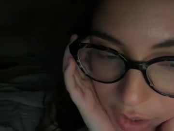 Pollyyypocket November 05, 2025 Chaturbate stream image