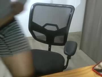 Luhizu87871987 November 05, 2025 Chaturbate stream image
