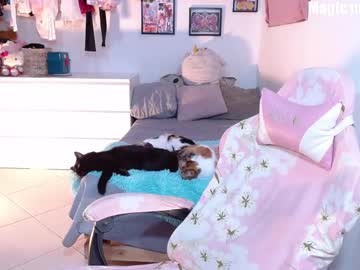 Mon_Belle November 05, 2025 Chaturbate stream image
