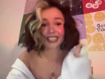 Sunnyxoxox November 05, 2025 Chaturbate stream image
