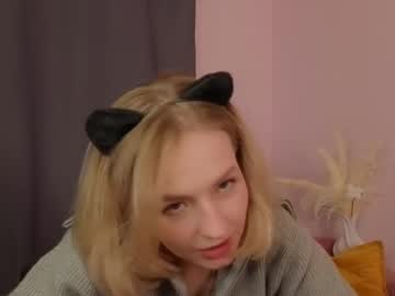 Gwenkevwitch November 05, 2025 Chaturbate stream image
