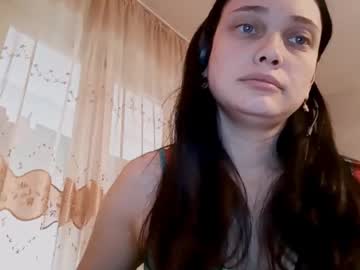 Berrysinner November 05, 2025 Chaturbate stream image